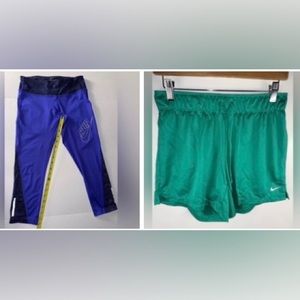 Women’s Nike XS Athletic Workout Clothing Lot of‎ 2